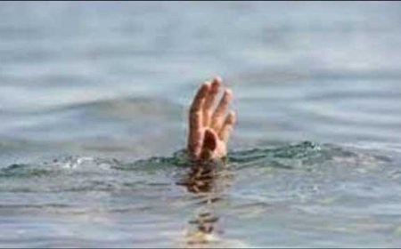 ରିଲ୍ସ କରିବା ସାଜିଲା କାଳ  : କୁଡୁମୁଲୁଗୁମ୍ମାର ଜଳପ୍ରପାତରେ ରିଲ୍ସ କରୁ କରୁ ଭାସିଗଲେ ୨ ଯୁବତୀ