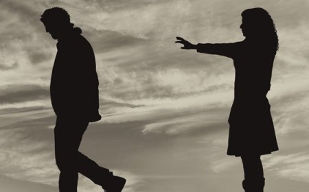 ସ୍ତ୍ରୀ କୁ ହୋଟେଲରେ ଏକା ଛାଡ଼ି ଚାଲିଗଲେ ସ୍ଵାମୀ..