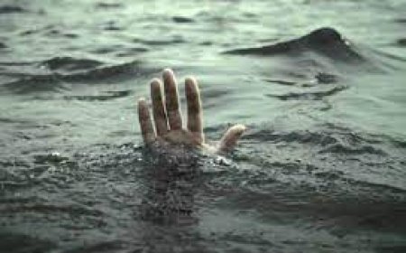 ନଦୀରେ ଭାସିଯାଇ ଯୁବକ ନିଖୋଜ