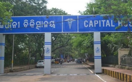 ଜବାବ ରଖିଲେ କ୍ୟାପିଟାଲ ହସ୍ପିଟାଲ ନିର୍ଦ୍ଦେଶକ, କ’ଣ କହିଲେ ଜାଣନ୍ତୁ