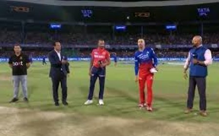 ଟସ୍ ଜିତି ବେଙ୍ଗାଲୁରୁର ପ୍ରଥମେ ବୋଲିଂ ନିଷ୍ପତ୍ତି