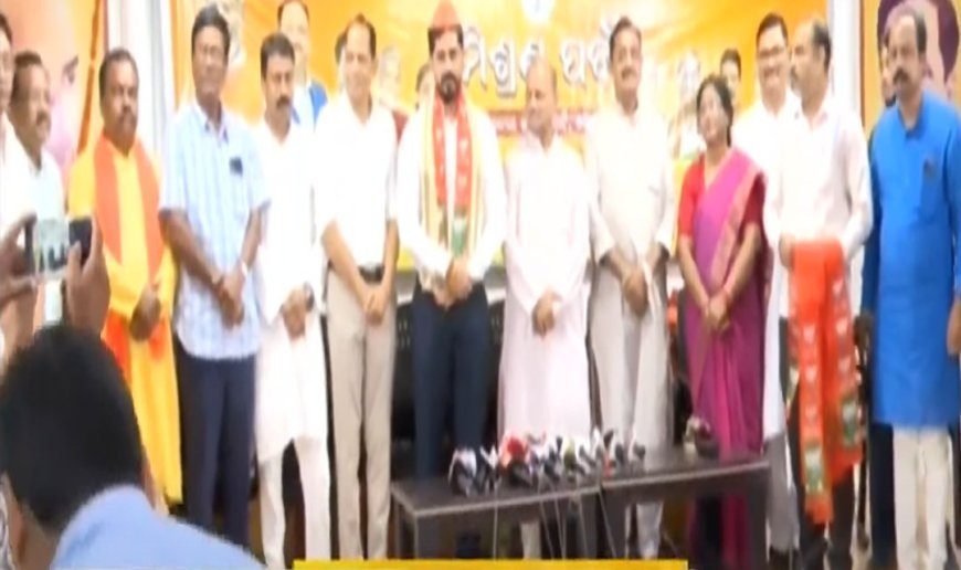 ପଦ୍ମ ଧରିଲେ ଅଭିନେତା ଅରିନ୍ଦମ