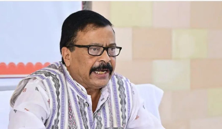 ଛୁଟିରେ ସ୍କୁଲ ଖୋଲିଲେ ହେବ ଆକ୍ସନ .