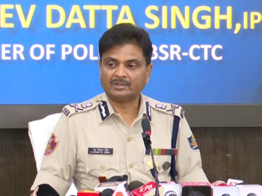 ମେଡିକାଲ୍‌ କଲେଜ୍ ସିଟ୍‌ ବିକ୍ରି ୪ ଗିରଫ .