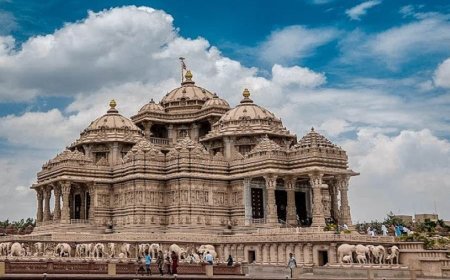 ପରସ୍ପର ଧାର୍ମିକ ଚିନ୍ତାଧାରାରେ ଏକତ୍ରିତ ହେଲେ ''ହିନ୍ଦୁତ୍ୱ" ସୁଦୃଢ  ହୋଇପାରିବ I