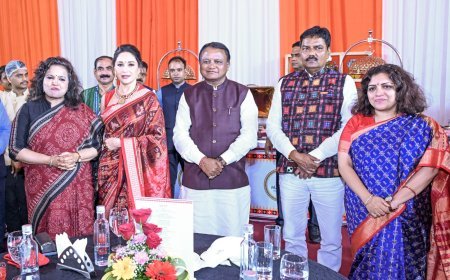 ମାଧୁରୀ ଦୀକ୍ଷିତ ହେଲେ ଓଡିଶା ହ୍ୟାଣ୍ଡଲୁମ ର ବାର୍ଷିକ ବ୍ରାଣ୍ଡ ଆମ୍ବାସାଡାର I