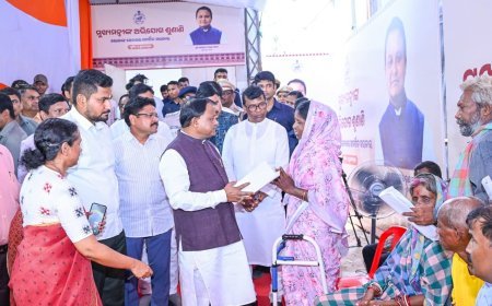 ମୁଖ୍ୟମନ୍ତ୍ରୀଙ୍କ ୧୪ତମ ଅଭିଯୋଗ ଶୁଣାଣି ଶିବିର I