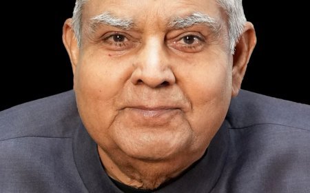 ଆସନ୍ତୁ ଜାଣିବା ଆମ ପୂର୍ବତନ ଉପରାଷ୍ଟ୍ରପତି   ଶ୍ରୀ ଧନକର ଙ୍କ ରାଜନୈତିକ ଜୀବନ