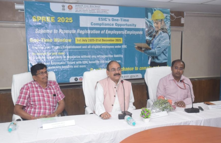 କର୍ମଚାରୀ ବୀମା ନିଗମ (ESIC) ରେ ପଞ୍ଜିକୃତ ଶ୍ରମିକମାନେ ସାମାଜିକ ସୁରକ୍ଷା ଲାଭ ସହିତ ଚିକିତ୍ସା ଯନ୍ତ୍ର, ଅସୁସୁତା ଯନ୍ତ୍ର ପ୍ରସୂତି ଭତ୍ତା ଓ ବେକାରୀ ଭତ୍ତା ପାଇପାରିବେ