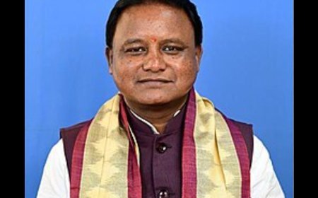 ମୁଖ୍ୟମନ୍ତ୍ରୀଙ୍କ ଦିଲ୍ଲୀ ଗସ୍ତ ନେଇ ଅନେକ କଳ୍ପନା ଜଳ୍ପନା