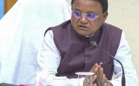 ମୁଖ୍ୟମନ୍ତ୍ରୀଙ୍କ ବାସଭବନରେ ମନ୍ତ୍ରିପରିଷଦ ବୈଠକକୁ ନେଇ ଅନେକ କଳ୍ପନା ଜଳ୍ପନା...