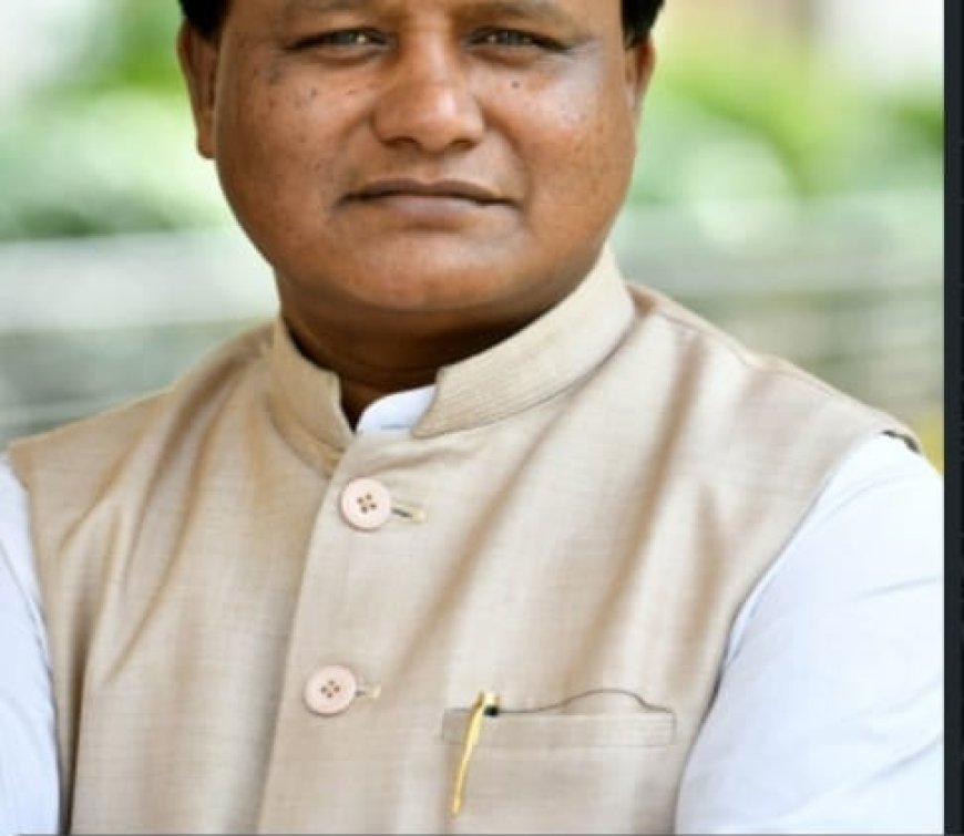 କଲିକତାରେ ଓହ୍ଲାଇଲେ ମୁଖ୍ୟମନ୍ତ୍ରୀ ମୋହନ ମାଝୀ