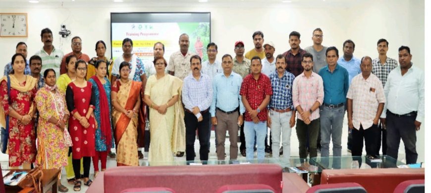 ସମାବେଶୀ ପଦ୍ଧତି ମାଧ୍ୟମରେ ପ୍ରାଣୀସମ୍ପଦ ଉତ୍ପାଦନ ବୃଦ୍ଧି ପାଇଁ ଗୋଖାଦ୍ୟକୁ ପ୍ରୋତ୍ସାହନ ଉପରେ ଚାରି ଦିନିଆ ତାଲିମ ଶିବିର