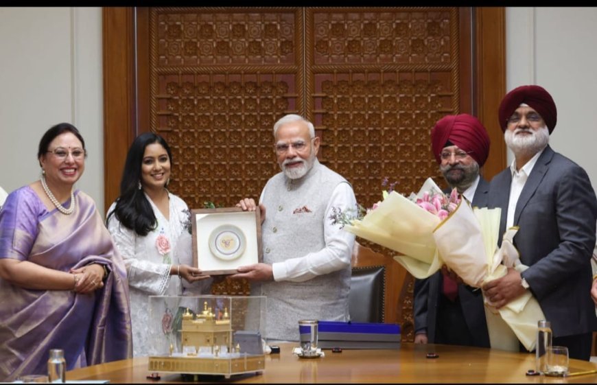 ପ୍ରଧାନମନ୍ତ୍ରୀ ଶ୍ରୀ ନରେନ୍ଦ୍ର ମୋଦୀ ଆଜି ଶିଖ ପ୍ରତିନିଧୂମଣ୍ଡଳର ବିଶିଷ୍ଟ ଏବଂ ସଫଳ ସଦସ୍ୟମାନଙ୍କୁ ସାକ୍ଷାତ କରିଛନ୍ତି ।