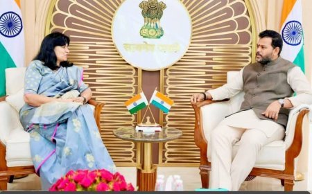 ଅଭିଏସନ ମନ୍ତ୍ରୀ ଙ୍କ ସହିତ ଭୁବନେଶ୍ୱର mp ଅପରାଜିତା ଷଡ଼ଙ୍ଗୀ