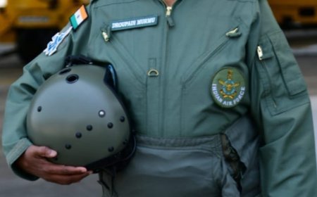 ରାଫେଲ ଯୁଦ୍ଧ ବିମାନ ରେ ରାଷ୍ଟ୍ରର ପ୍ରଥମ ନାଗରିକ...