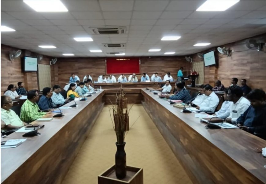 ଢେଙ୍କାନାଳ ଜିଲ୍ଲା ଉନ୍ନୟନ କାର୍ଯ୍ୟ ସମୀକ୍ଷା...