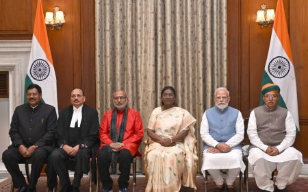 ଜଷ୍ଟିସ୍ ସୂର୍ଯ୍ୟକାନ୍ତ ଭାରତର ୫୩ତମ ମୁଖ୍ୟ ବିଚାରପତି ଭାବରେ ଶପଥ...