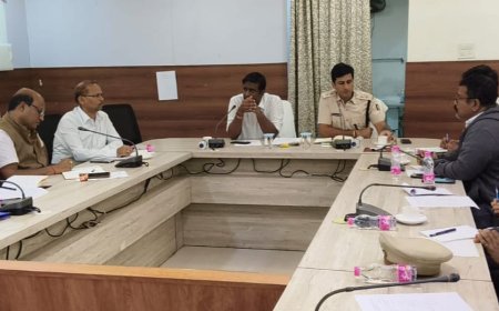 ପୁରୀ ଶ୍ରୀମନ୍ଦିରରେ ଜନ ଗହଳିକୁ ଶୃଙ୍ଖଳିତ କରିବା ପାଇଁ ଜିଲ୍ଲାପାଳଙ୍କ ସ୍ୱତନ୍ତ୍ର ବୈଠକ...