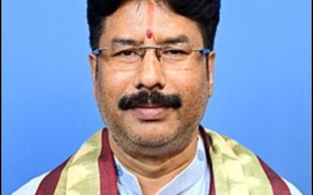 ଆହାର ଗୁଣ ବତ୍ତାକୁ ନେଇ ମନ୍ତ୍ରୀ ହେଲେ ଅସନ୍ତୁଷ୍ଟ...