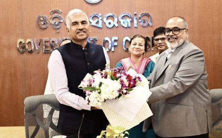 ମୁଖ୍ୟ ଶାସନ ସଚିବ ଶ୍ରୀ  ମନୋଜ ଆହୁଜାଙ୍କୁ ବିଦାୟ କାଳୀନ ସମ୍ବର୍ଦ୍ଧନା...