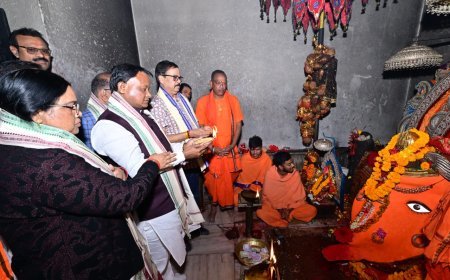 ସମ୍ବଲପୁର ରେ ଲୋକଙ୍କ ସରକାର ମୋହନ ମାଝୀ ପହଂଚି ଦର୍ଶନ କରୁଛନ୍ତି ମା ସମ୍ବଲେଶ୍ୱରୀଙ୍କୁ...