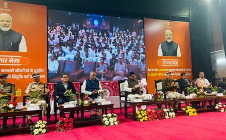 ଭୁବନେଶ୍ବରରେ ରୋଜଗାର ମେଳା: 349 ଜଣ ପ୍ରାର୍ଥୀଙ୍କୁ ନିଯୁକ୍ତି ପତ୍ର ବାଣ୍ଟିଲେ କେନ୍ଦ୍ର ମନ୍ତ୍ରୀ ଜୁଏଲ ଓରାମ