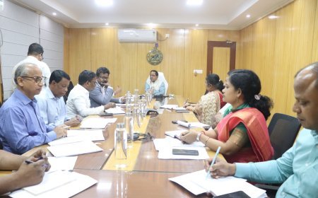 ରାଜ୍ୟ ଖାଦ୍ୟଯୋଗାଣ ନିଗମ ପରିଦର୍ଶନରେ ମନ୍ତ୍ରୀ...