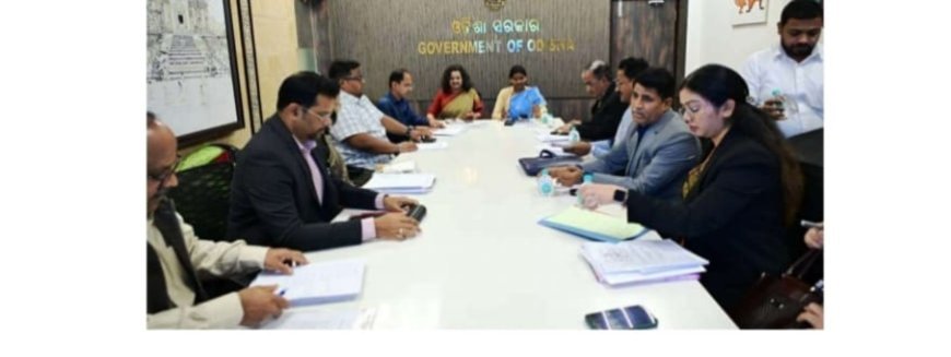 ଓଡ଼ିଶାରେ ଜାତୀୟ ୟ ଅନୁସୂଚିତ ଜନଜାତି କମିଶନଙ୍କ ବୈଠକ ମୁଖ୍ୟ ଶାସନ ସଚିବଙ୍କ ସହ ଆଲୋ ଲୋଚନା ରାଜ୍ୟରେ ଜନଜାତି ଯୋଜନାକୁ ନାକୁ ତୃଣମୂଳସ୍ତରରେ ପହଞ୍ଚାଇବାକୁ ଗୁରୁତ୍ବ
