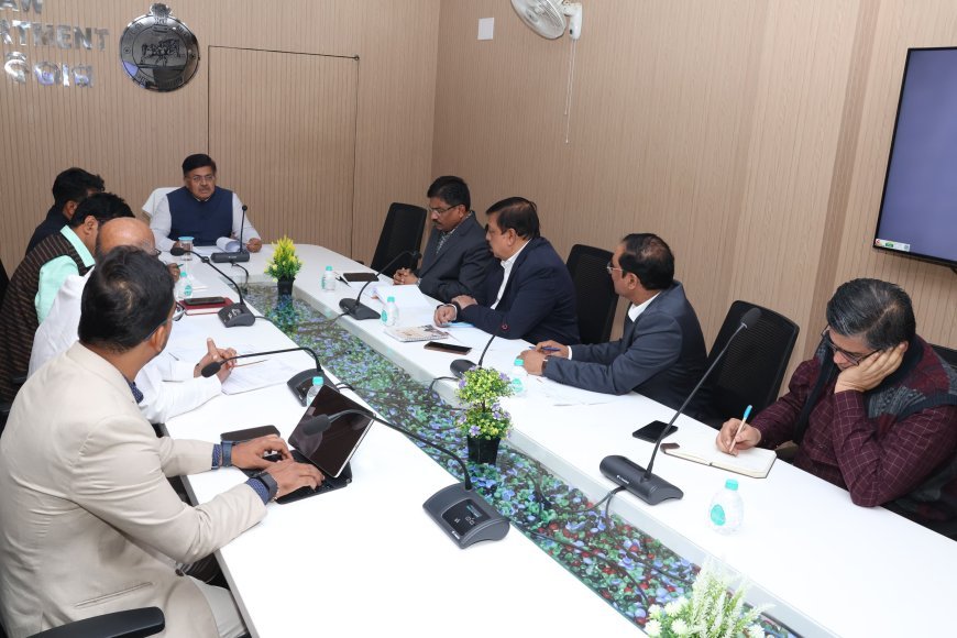 ପୂର୍ତ୍ତ ମନ୍ତ୍ରୀ ଶ୍ରୀ ପୃଥ୍ୱୀରାଜ ହରିଚନ୍ଦନଙ୍କ ଅଧ୍ୟକ୍ଷତାରେ ଭିତ୍ତିଭୂମି ନିର୍ମାଣରେ ବ୍ୟବହୃତ ସାମଗ୍ରୀର ମୂଲ୍ୟ ନିର୍ଦ୍ଧାରଣ ନେଇ ଆଲୋଚନା...