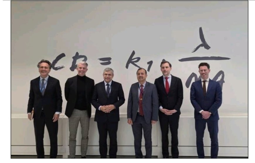 ନେଦରଲ୍ୟାଣ୍ଡସ୍‌ରେ ଏଏସ୍ ଏମ୍ ଏଲ୍ ମୁଖ୍ୟାଳୟ ପରିଦର୍ଶନ କଲେ କେନ୍ଦ୍ରମନ୍ତ୍ରୀ ଅଶ୍ବିନୀ ବୈଷ୍ଣବ