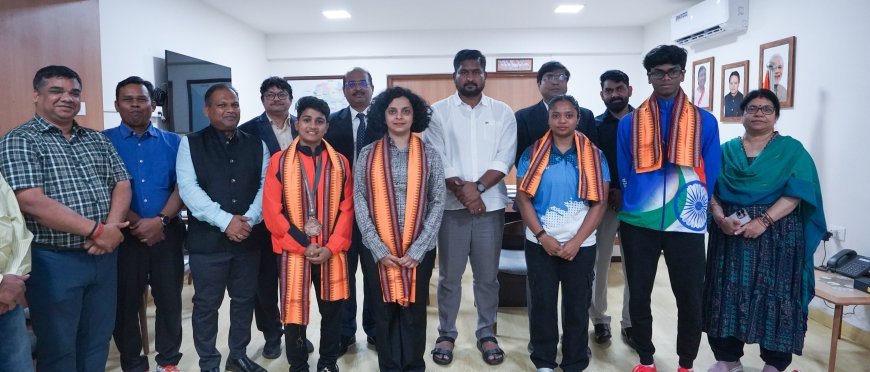 ଆନ୍ତର୍ଜାତୀୟ ସ୍ତରରେ ଓଡ଼ିଶାର କ୍ରୀଡ଼ାବିତ୍‌ଙ୍କୁ ସମ୍ମାନିତ କଲେ ମାନ୍ୟବର କ୍ରୀଡ଼ା ମନ୍ତ୍ରୀ...