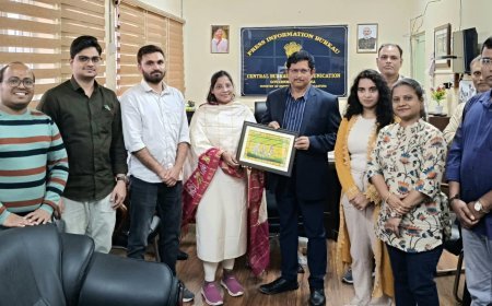 ଓଡ଼ିଶା ଗସ୍ତରେ ତେଲଙ୍ଗାନା ଗଣମାଧ୍ୟମ ପ୍ରତିନିଧୂ ଦଳ ପିଆଇବି ଏଡିଜିଙ୍କ ସହ କଲେ ମତବିନିମୟ