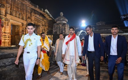 ମହାଶିବରାତ୍ତ୍ରୀ ଅବସରରେ  ଲିଙ୍ଗରାଜ ମନ୍ଦିର ଦର୍ଶନରେ ରାଜ୍ୟପାଳ...