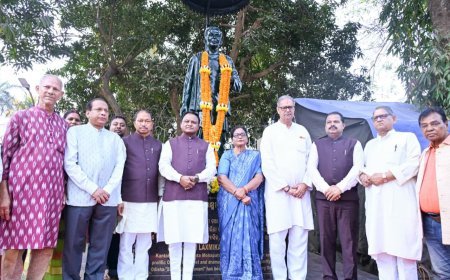 କାନ୍ତକବି ଲକ୍ଷ୍ମୀକାନ୍ତ ମହାପାତ୍ରଙ୍କ ଶ୍ରାଦ୍ଧ ଦିବସରେ ଶ୍ରଦ୍ଧା ସୁମନ...