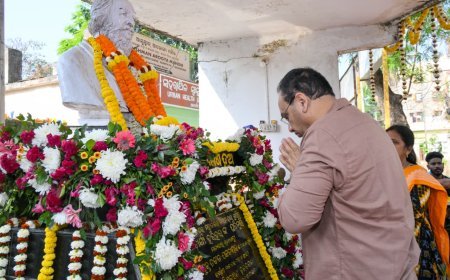 ପୁଣ୍ୟାତ୍ମା ଆଚାର୍ଯ୍ୟ ହରିହର ଦାସଙ୍କ ରାଜ୍ୟସ୍ତରୀୟ ଜୟନ୍ତୀରେ ଶ୍ରଦ୍ଧାଞ୍ଜଳି ଓ ମାଲ୍ୟାର୍ପଣ...