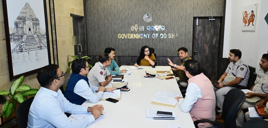 ମୁଖ୍ୟ ଶାସନ ସଚିବଙ୍କ ଅଧ୍ୟକ୍ଷତାରେ ଲିଙ୍ଗରାଜ ମହାପ୍ରଭୁଙ୍କ ରୀତିନୀତି ନେଇ ଆଲୋଚନା...