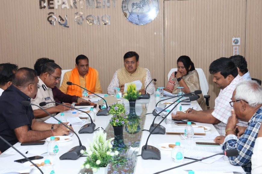 ଲିଙ୍ଗରାଜ ମହାପ୍ରଭୁଙ୍କ ଜାଗର ଯାତ୍ରା ନେଇ ସମୀକ୍ଷା ବୈଠକ...