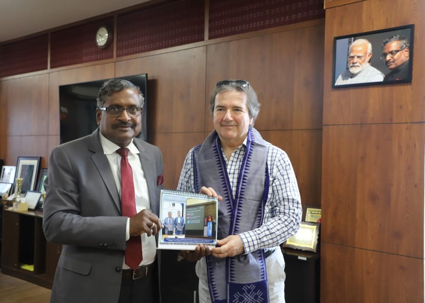 IIM ସମ୍ବଲପୁର AMBA-BGA ମାନ୍ୟତା ଯାତ୍ରା ଆରମ୍ଭ କଲା IIM ସମ୍ବଲପୁର CEO AMBA-BGAଙ୍କୁ ଆତିଥ୍ୟ ପ୍ରଦାନ କଲା