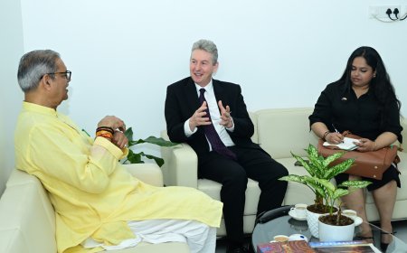 ଉପମୁଖ୍ୟମନ୍ତ୍ରୀ ଶ୍ରୀ କନକ ବର୍ଦ୍ଧନ ସିଂହଦେଓଙ୍କୁ ସୌଜନ୍ୟମୂଳକ ସାକ୍ଷାତ କଲେ ଅଷ୍ଟ୍ରେଲିଆର କନସୁଲ୍ ଜେନେରାଲ୍...