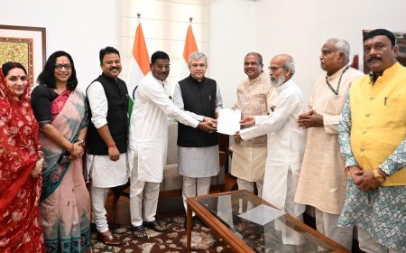 କେନ୍ଦ୍ର ଶିକ୍ଷା ମନ୍ତ୍ରୀଙ୍କ ନେତୃତ୍ୱରେ ରେଳ ମନ୍ତ୍ରୀଙ୍କୁ ଭେଟିଲେ ଓଡ଼ିଶାର ସାଂସଦ ପ୍ରତିନିଧୂ ଦଳ ଖଡ଼ଗପୁର ଠାରେ RECA କୁ ଦୀର୍ଘ ଦିନରୁ ପଡ଼ି ରହିଥ‌ିବା ଜମି ମି ଯୋଗାଇ ଦେବାକୁ ଅନୁରୋଧ