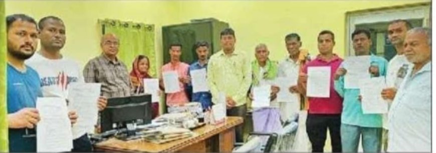 ବାଲିଅନ୍ତା ବ୍ଲକ ଅଞ୍ଚଳର ୧୧ଜଣ କଂସାବାସନ କାରିଗରଙ୍କୁ କର୍ମଶାଳା ପକ୍କା ଗୃହ ନିର୍ମାଣ କାର୍ଯ୍ୟାଦେଶ ବଣ୍ଟନ କରାଯାଇଛି।