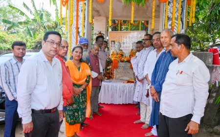 ଅମର ଶହୀଦ ରଘୁ–ଦିବାକରଙ୍କ ଶ୍ରାଦ୍ଧଦିବସରେ ମାଲ୍ୟାର୍ପଣ ଓ ଶ୍ରଦ୍ଧାଞ୍ଜଳି...