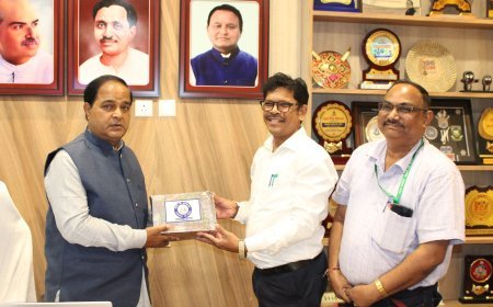 ମନ୍ତ୍ରୀ ଶ୍ରୀଯୁକ୍ତ କୃଷ୍ଣଚନ୍ଦ୍ର ପାତ୍ର ତାଙ୍କ ସରକାରୀ ବାସଭବନରେ ସେଲ୍ଫ ଏନୁମରେସନ୍