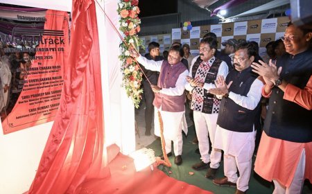 ଇନ୍ଫୋଭେଲି-ll, ଖୋର୍ଦ୍ଧାଠାରେ ମୁଖ୍ୟମନ୍ତ୍ରୀ ମୋହନ ଚରଣ ମାଝୀ  ‘ୱେ-ଟ୍ରାକ୍‌ ଇଣ୍ଡିଆ ପ୍ରାଇଭେଟ୍‌ ଲିମିଟେଡ୍‌’ର ଅତ୍ୟାଧୁନିକ ମାନୁଫାକ୍ଚରିଙ୍ଗ୍ ୟୁନିଟ୍‌ର ଶୁଭ ଉଦ୍‌ଘାଟନ କରୁଛନ୍ତି।