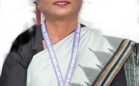ସମ୍ବିଧାନର ୧୦ମ ଅନୁସୂଚୀ ଅନୁଯାୟୀ । ବାଚସ୍ପତିଙ୍କ ଭୂମିକା ଉପରେ ବିଚାର ବିମର୍ଷ