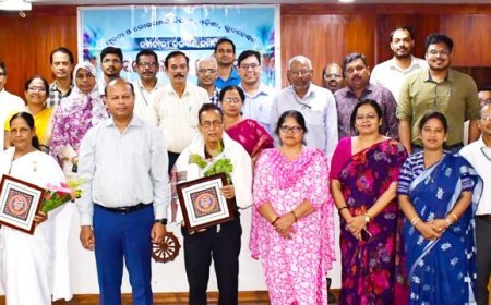 ସୂଚନା ଓ ଲୋକସମ୍ପର୍କ ବିଭାଗରେ ବିଦାୟକାଳୀନ ସମ୍ବର୍ଦ୍ଧନା ସଭା