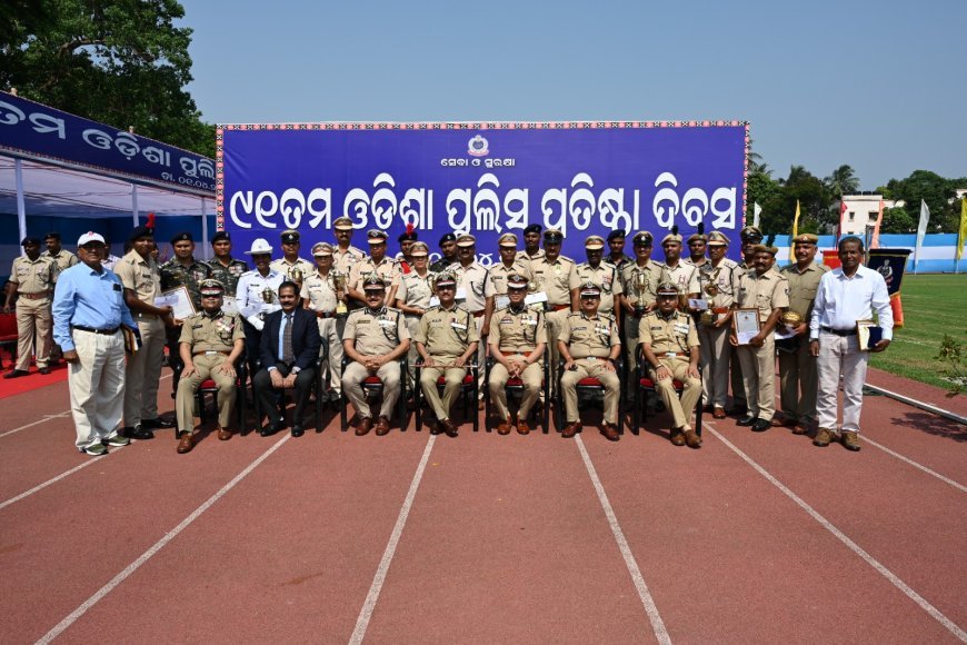 କଟକରେ ୯୧ତମ ରାଜ୍ୟ ପୋଲିସ ପ୍ରତିଷ୍ଠା ଦିବସ  ପାଳିତ...