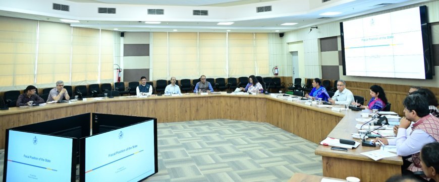 ମୁଖ୍ୟ ଶାସନ ସଚିବଙ୍କ ଅଧ୍ୟକ୍ଷତାରେ ସଚିବ ସୁରୀୟ ବୈଠକ ଅନୁଷ୍ଠିତ