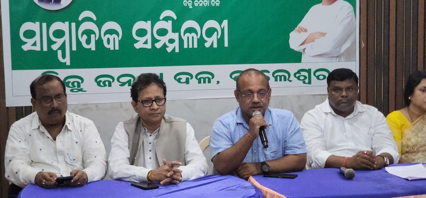 ଦକ୍ଷିଣ ପୂର୍ବ ରେଳବାଇର ଖଡ଼ଗପୁର ଡିଭିଜନ ପରିବର୍ତ୍ତେ ଲକ୍ଷ୍ମଣନାଥ-ବାଲସୋର ରେଳ ସେକ୍ସନ (ଓଡ଼ିଶା ଅଂଶ)କୁ ପୂର୍ବ ତଟ ରେଳବାଇ, ଭୁବନେଶ୍ୱର ଅଧୀନରେ ଅନ୍ତର୍ଭୁକ୍ତ କରିବା ପାଇଁ ଅନୁରୋଧ।